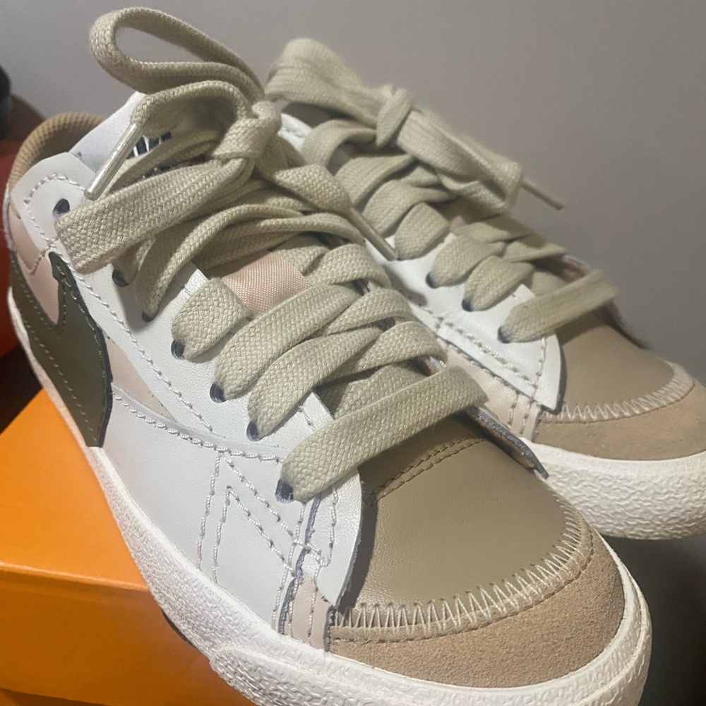 Nike Blazer